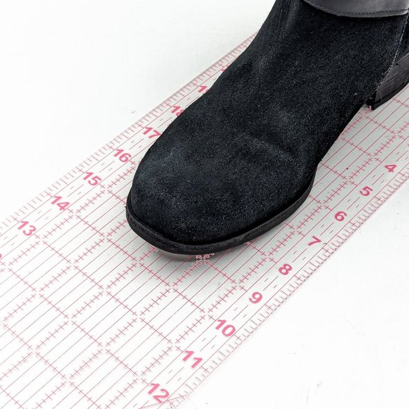 UGG Women Bellame Black Distressed Suede Zip Buckle Ankle Boots size 7 - Picture 4 of 12